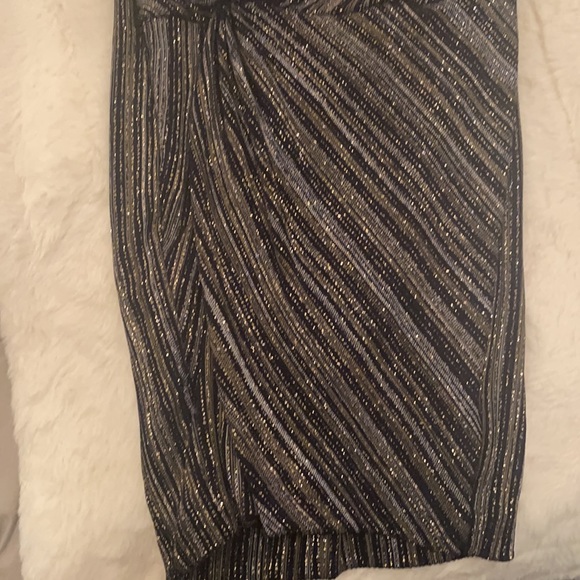 Dress in time for the holidays/ New years eve - Picture 3 of 4